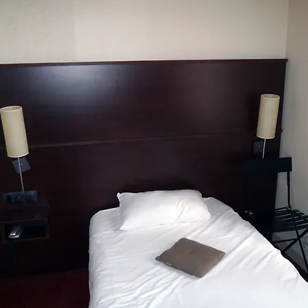 Des Ambassadeurs 2* Toulouse