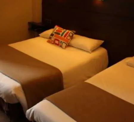 Des Ambassadeurs Hotel 2*