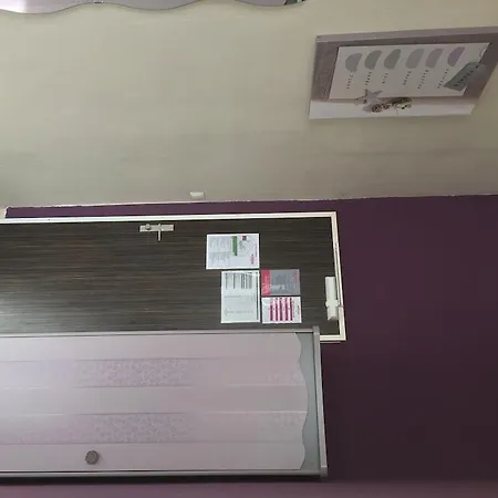 앰배새더