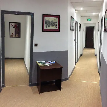 Des Ambassadeurs 2* טולוז