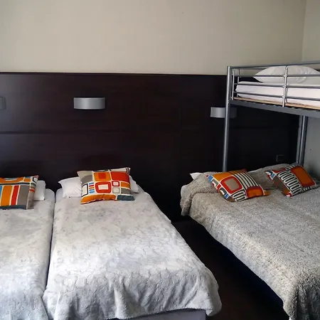 מלון Des Ambassadeurs 2*