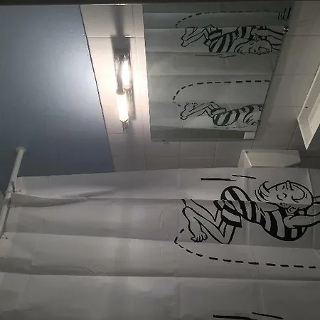 Des Ambassadeurs Hotel 2*