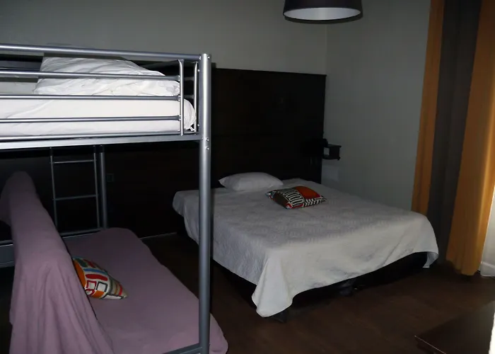 Des Ambassadeurs 2* Tuluza