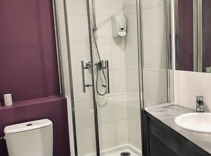 Отель Des Ambassadeurs